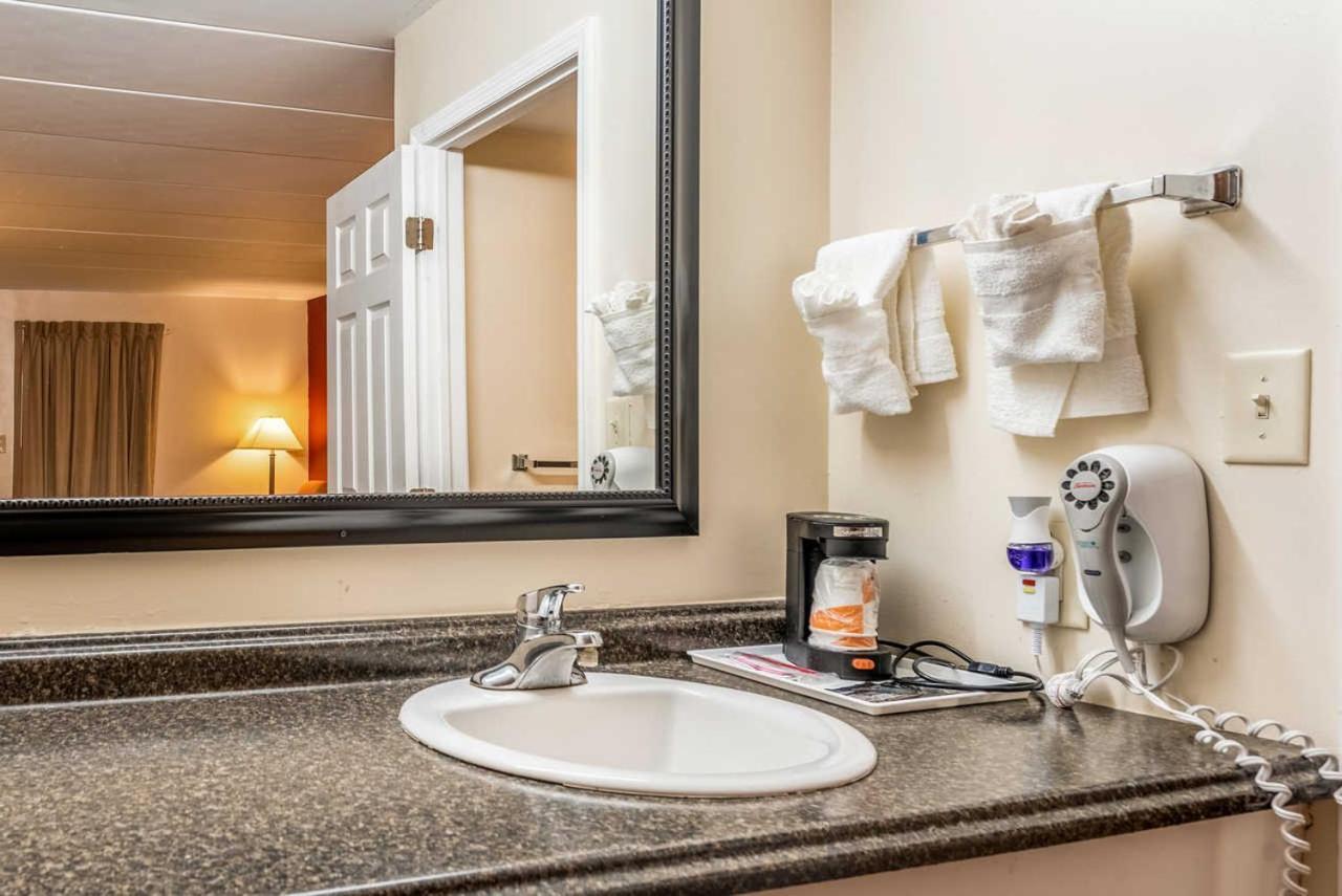 Econo Lodge Franklin Zewnętrze zdjęcie
