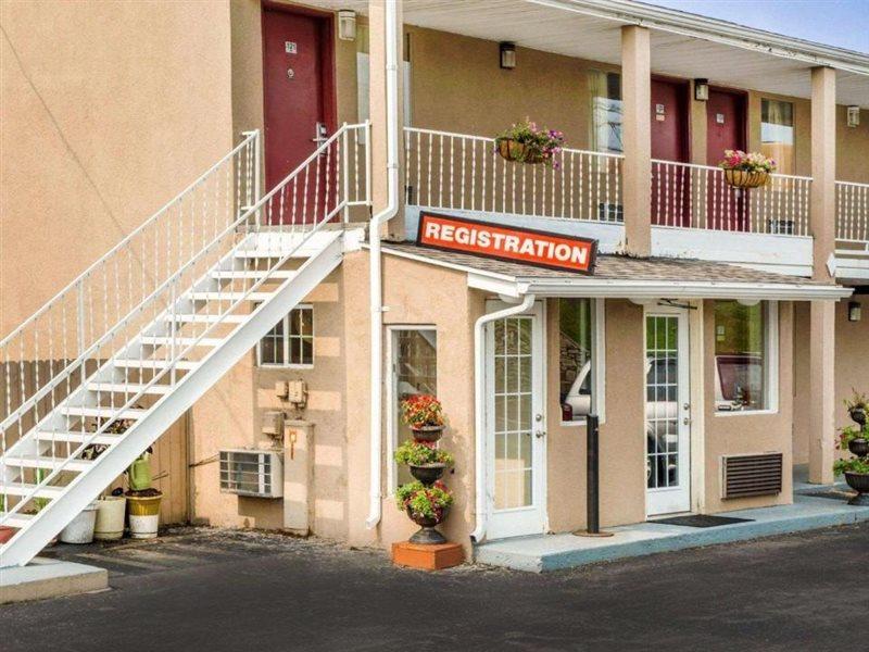 Econo Lodge Franklin Zewnętrze zdjęcie