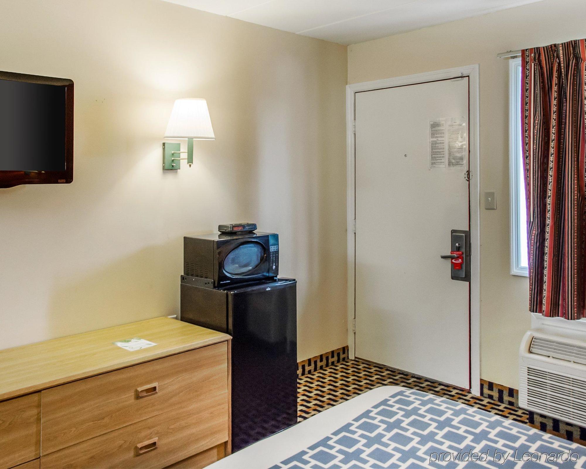 Econo Lodge Franklin Zewnętrze zdjęcie