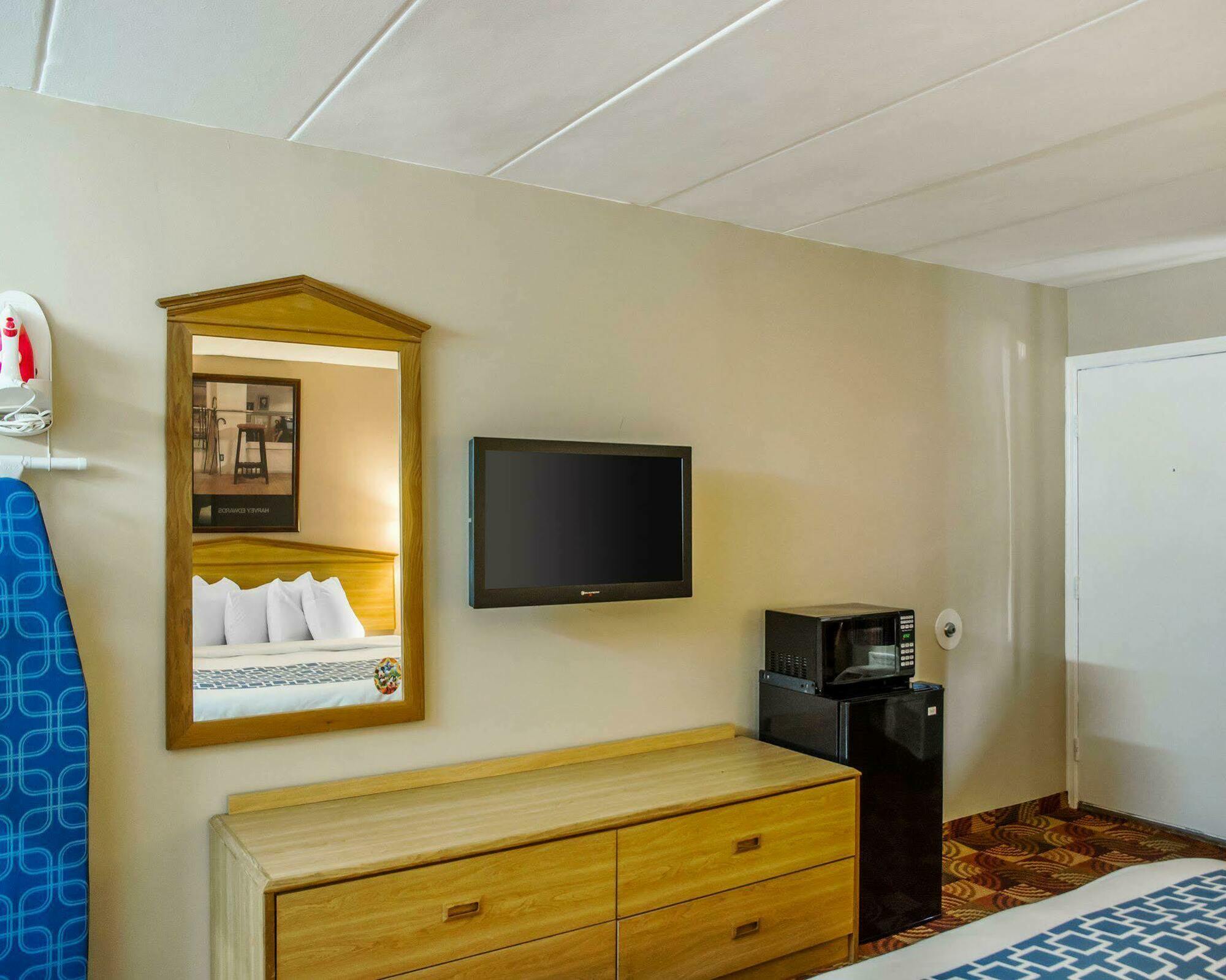 Econo Lodge Franklin Zewnętrze zdjęcie
