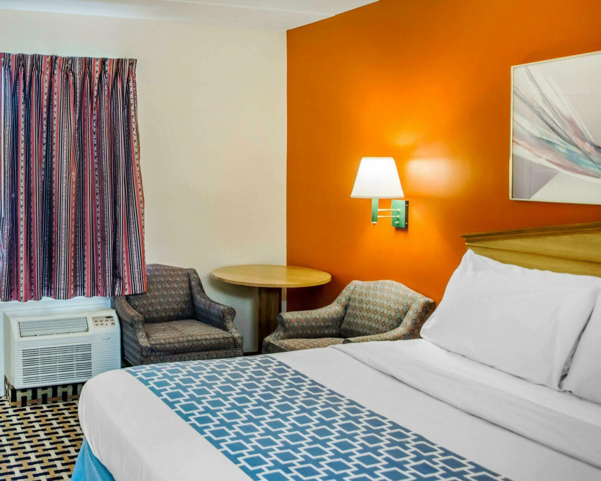 Econo Lodge Franklin Zewnętrze zdjęcie